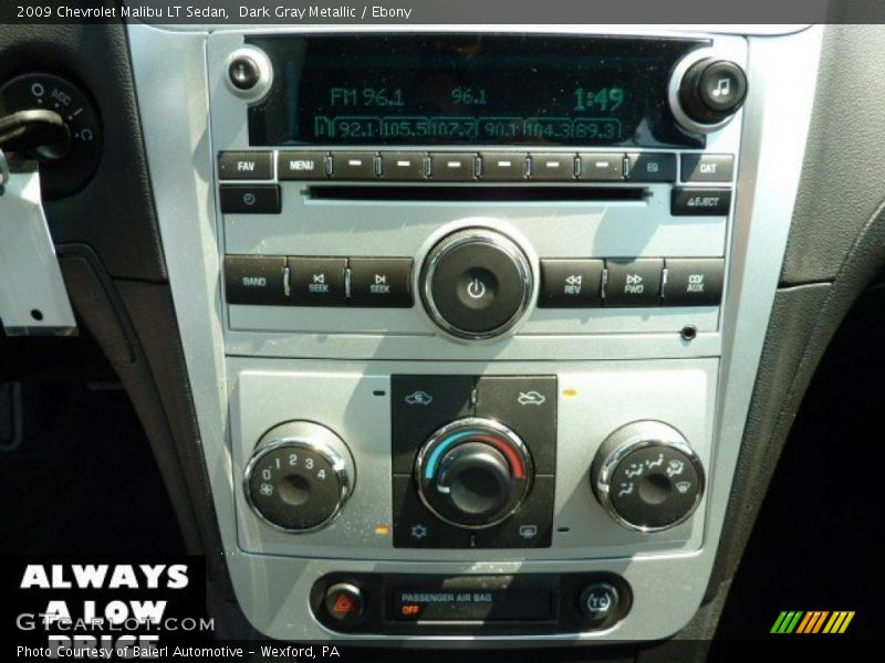 Dark Gray Metallic / Ebony 2009 Chevrolet Malibu LT Sedan