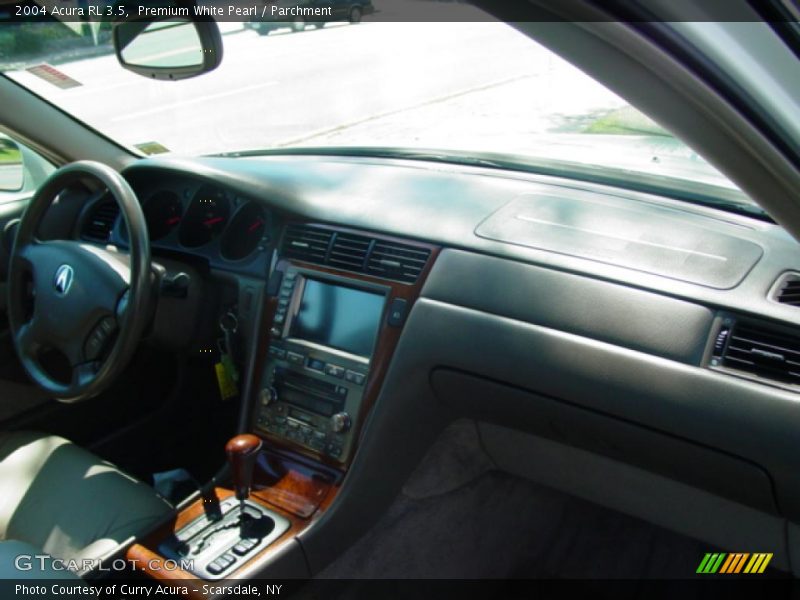 Premium White Pearl / Parchment 2004 Acura RL 3.5