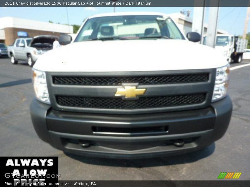 Summit White / Dark Titanium 2011 Chevrolet Silverado 1500 Regular Cab 4x4