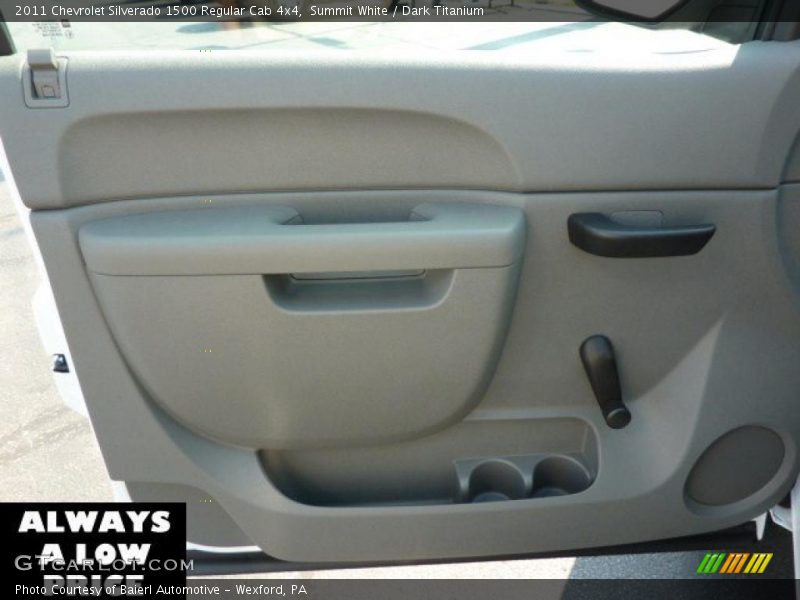Summit White / Dark Titanium 2011 Chevrolet Silverado 1500 Regular Cab 4x4