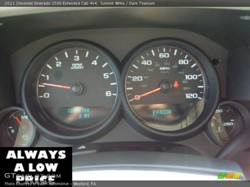 Summit White / Dark Titanium 2011 Chevrolet Silverado 1500 Extended Cab 4x4