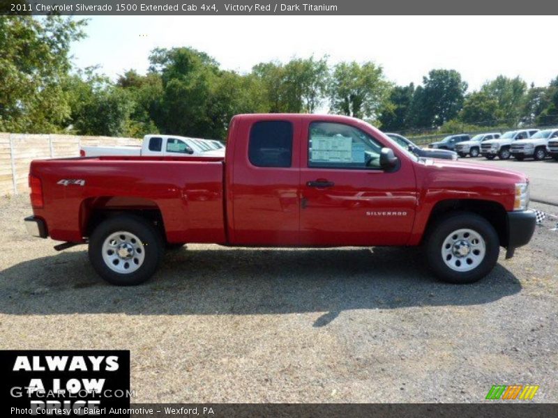 Victory Red / Dark Titanium 2011 Chevrolet Silverado 1500 Extended Cab 4x4