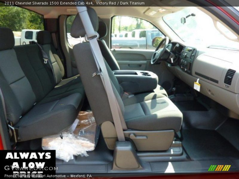 Victory Red / Dark Titanium 2011 Chevrolet Silverado 1500 Extended Cab 4x4