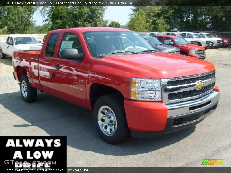 Victory Red / Dark Titanium 2011 Chevrolet Silverado 1500 Extended Cab