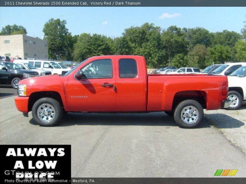 Victory Red / Dark Titanium 2011 Chevrolet Silverado 1500 Extended Cab