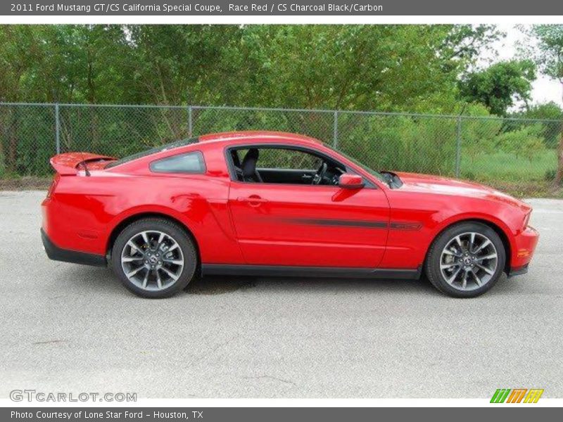 Race Red / CS Charcoal Black/Carbon 2011 Ford Mustang GT/CS California Special Coupe