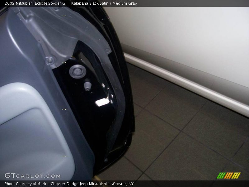 Kalapana Black Satin / Medium Gray 2009 Mitsubishi Eclipse Spyder GT