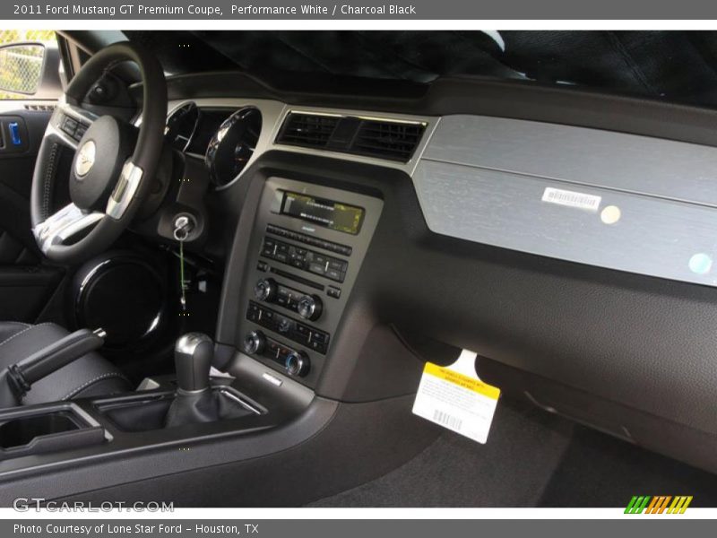 Performance White / Charcoal Black 2011 Ford Mustang GT Premium Coupe