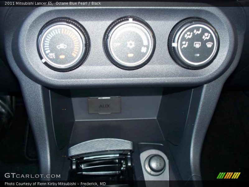 Octane Blue Pearl / Black 2011 Mitsubishi Lancer ES