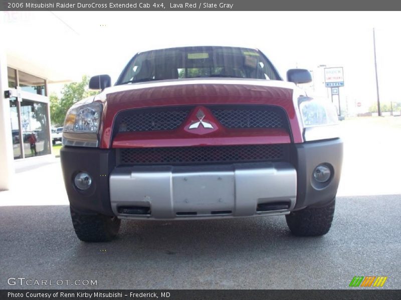 Lava Red / Slate Gray 2006 Mitsubishi Raider DuroCross Extended Cab 4x4