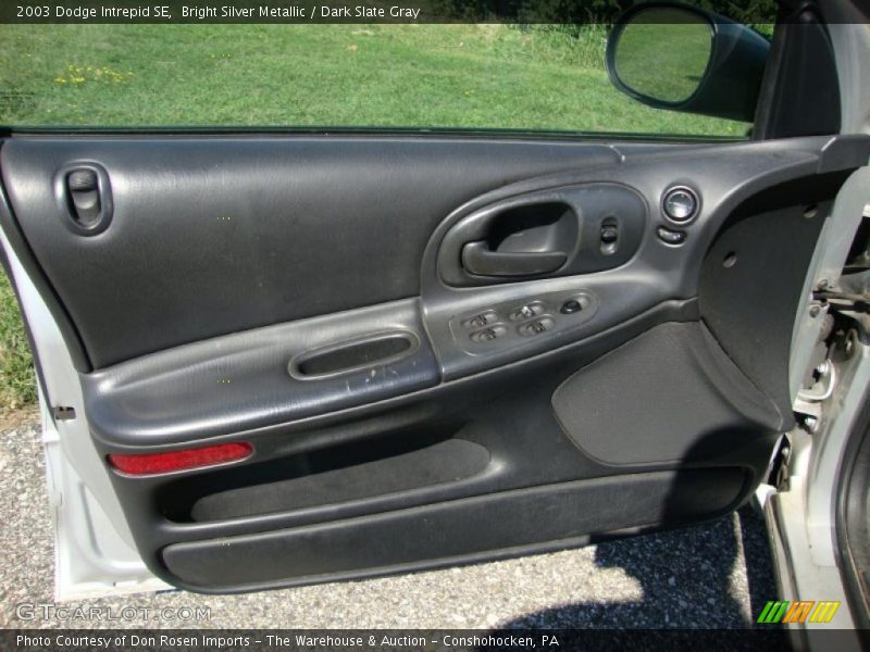 Bright Silver Metallic / Dark Slate Gray 2003 Dodge Intrepid SE