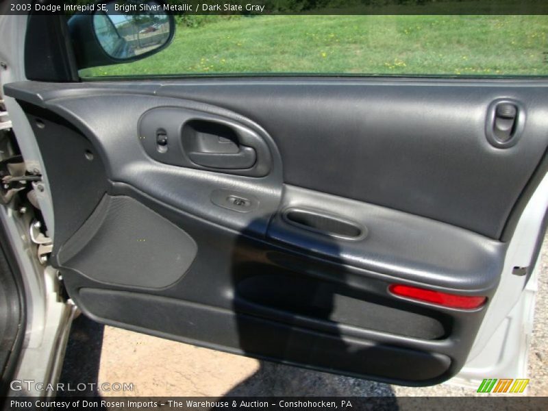 Bright Silver Metallic / Dark Slate Gray 2003 Dodge Intrepid SE