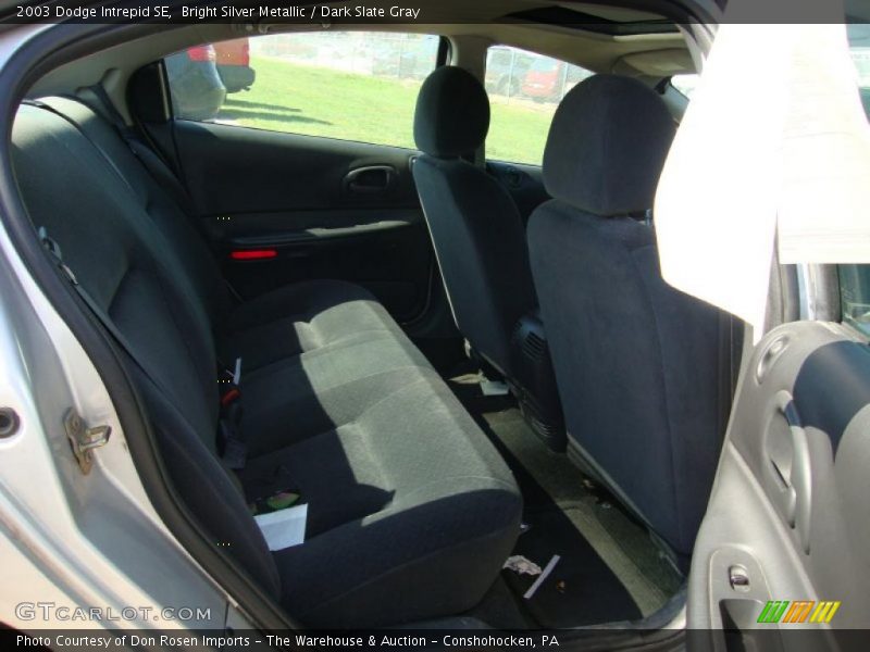 Bright Silver Metallic / Dark Slate Gray 2003 Dodge Intrepid SE