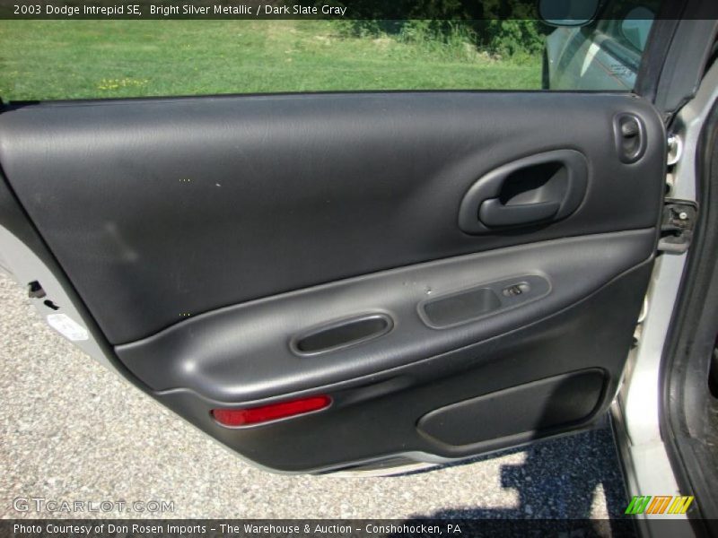 Bright Silver Metallic / Dark Slate Gray 2003 Dodge Intrepid SE