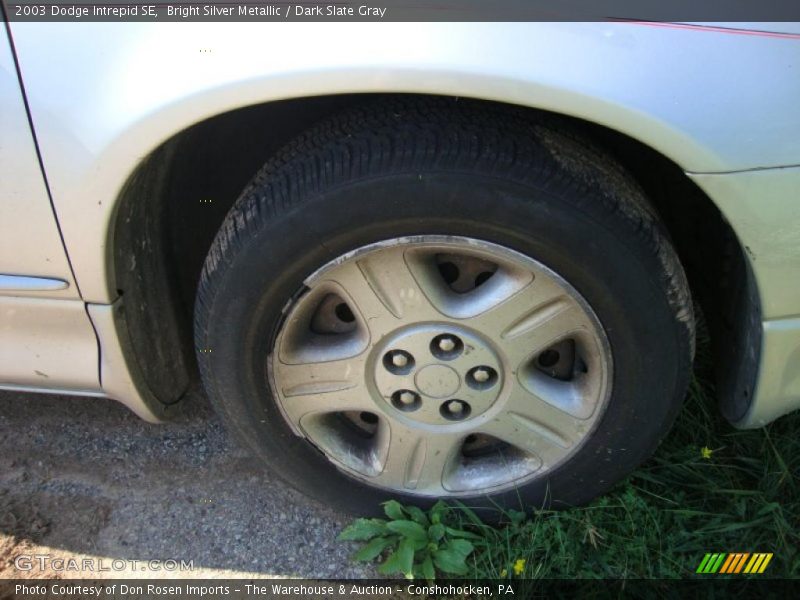 Bright Silver Metallic / Dark Slate Gray 2003 Dodge Intrepid SE