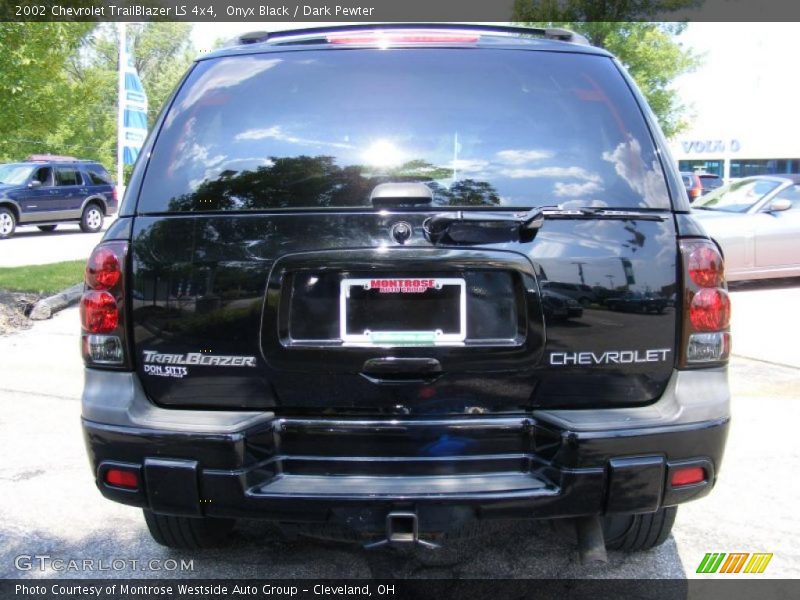 Onyx Black / Dark Pewter 2002 Chevrolet TrailBlazer LS 4x4