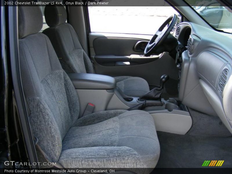 Onyx Black / Dark Pewter 2002 Chevrolet TrailBlazer LS 4x4