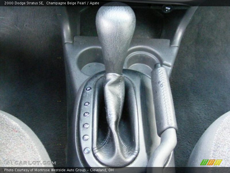Champagne Beige Pearl / Agate 2000 Dodge Stratus SE
