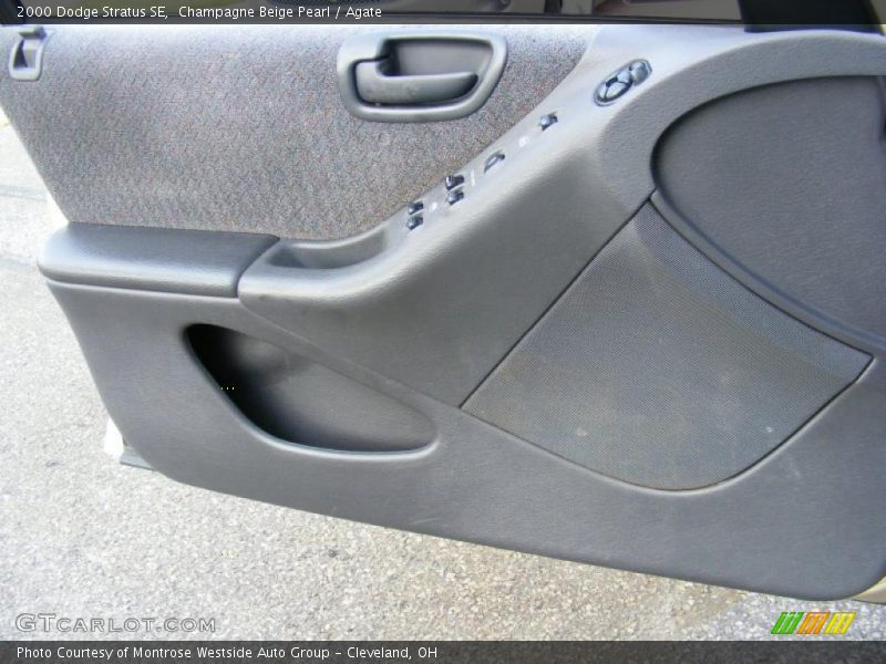 Champagne Beige Pearl / Agate 2000 Dodge Stratus SE