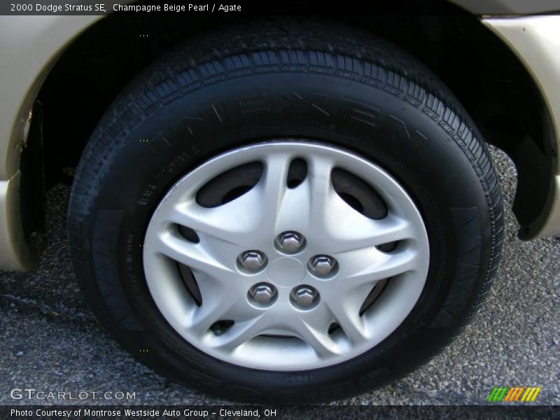 Champagne Beige Pearl / Agate 2000 Dodge Stratus SE