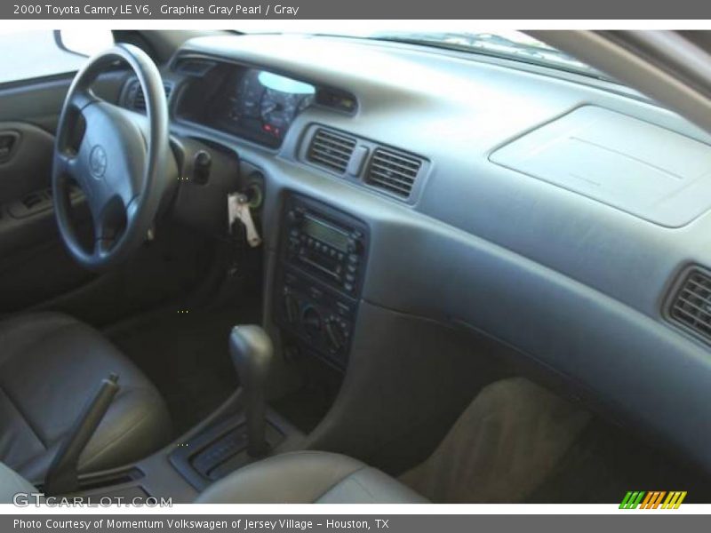 Graphite Gray Pearl / Gray 2000 Toyota Camry LE V6