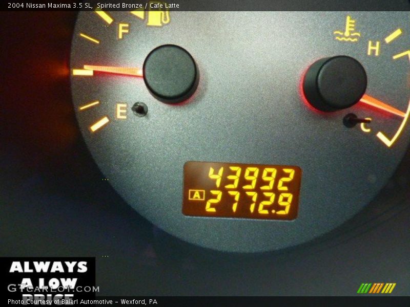 Spirited Bronze / Cafe Latte 2004 Nissan Maxima 3.5 SL