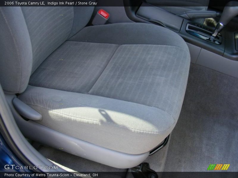 Indigo Ink Pearl / Stone Gray 2006 Toyota Camry LE