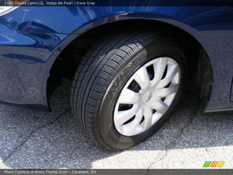 Indigo Ink Pearl / Stone Gray 2006 Toyota Camry LE