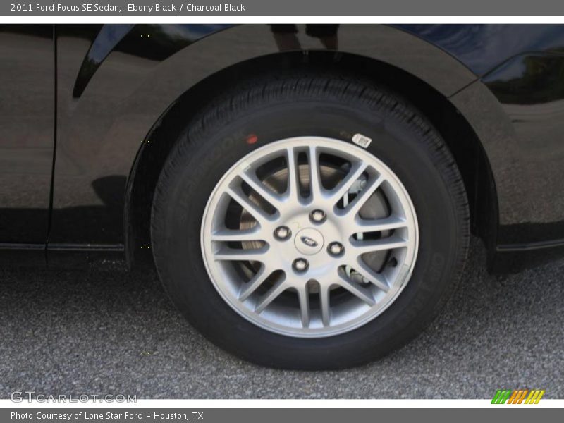 Ebony Black / Charcoal Black 2011 Ford Focus SE Sedan