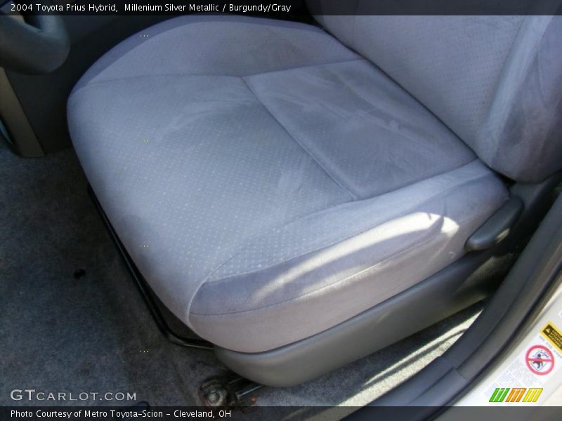 Millenium Silver Metallic / Burgundy/Gray 2004 Toyota Prius Hybrid