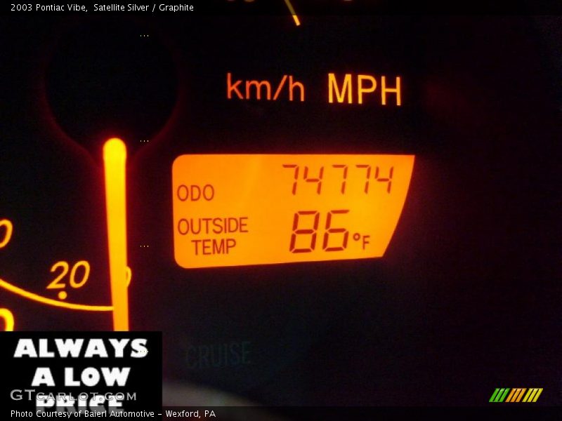 Satellite Silver / Graphite 2003 Pontiac Vibe