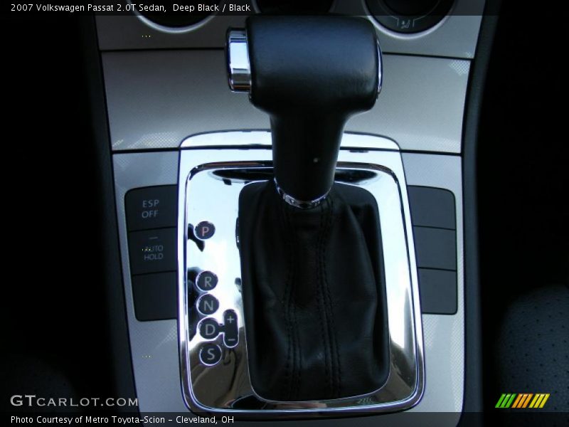 Deep Black / Black 2007 Volkswagen Passat 2.0T Sedan