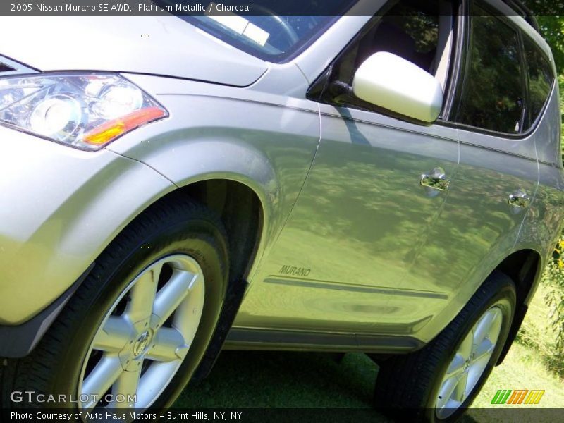 Platinum Metallic / Charcoal 2005 Nissan Murano SE AWD