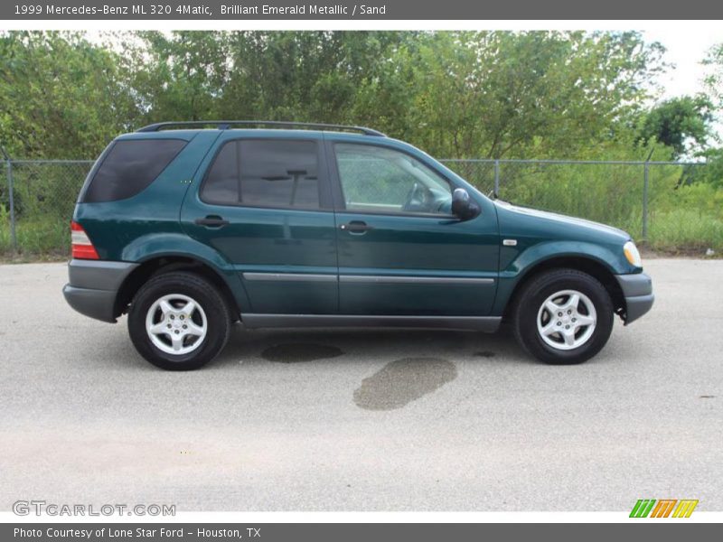 Brilliant Emerald Metallic / Sand 1999 Mercedes-Benz ML 320 4Matic