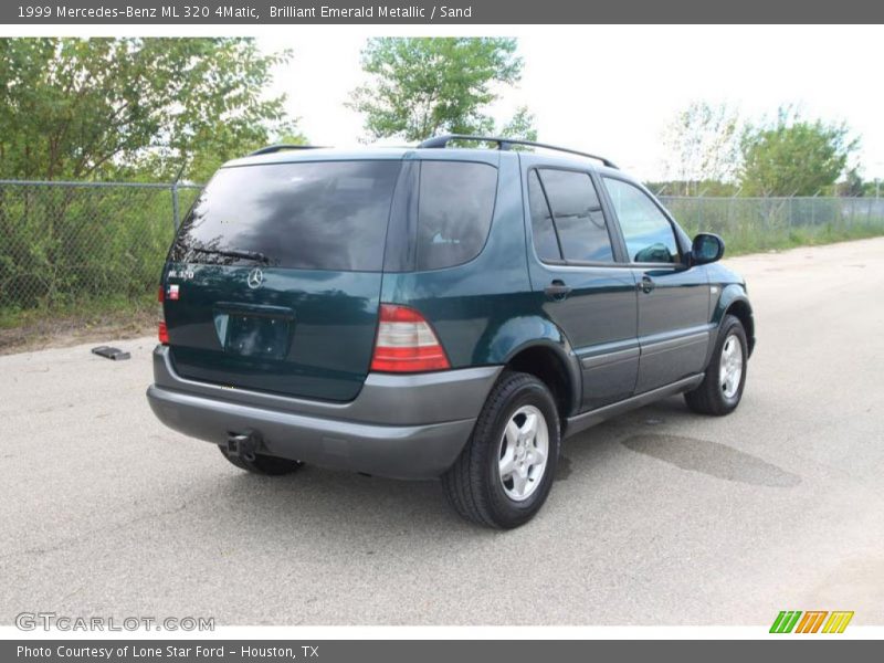 Brilliant Emerald Metallic / Sand 1999 Mercedes-Benz ML 320 4Matic