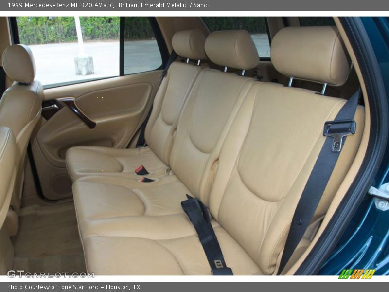 Brilliant Emerald Metallic / Sand 1999 Mercedes-Benz ML 320 4Matic