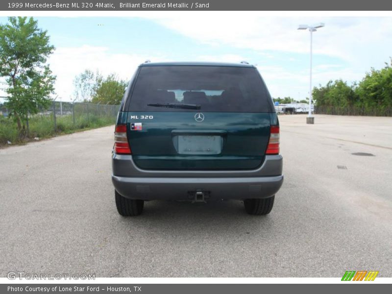 Brilliant Emerald Metallic / Sand 1999 Mercedes-Benz ML 320 4Matic