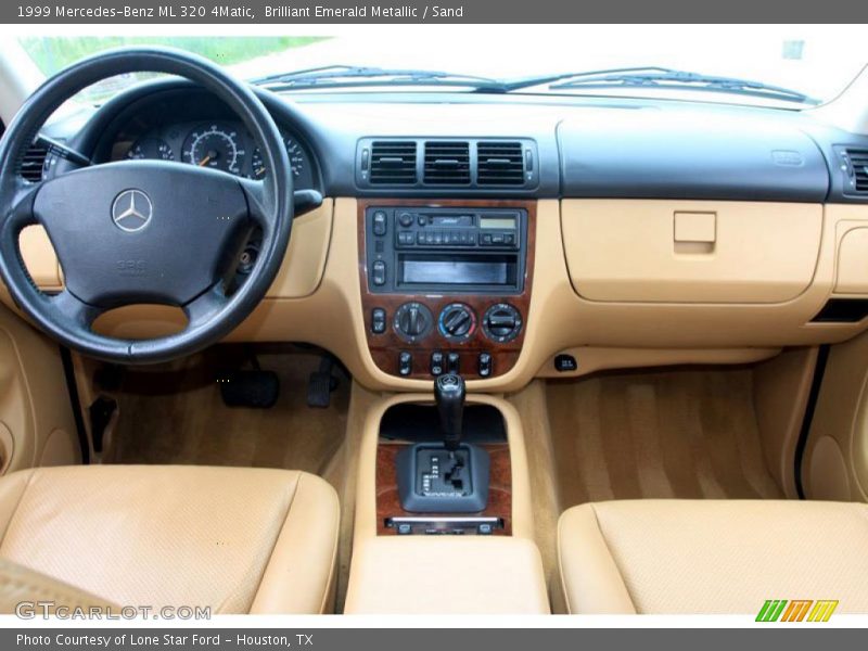 Brilliant Emerald Metallic / Sand 1999 Mercedes-Benz ML 320 4Matic