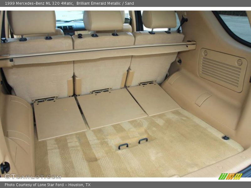 Brilliant Emerald Metallic / Sand 1999 Mercedes-Benz ML 320 4Matic