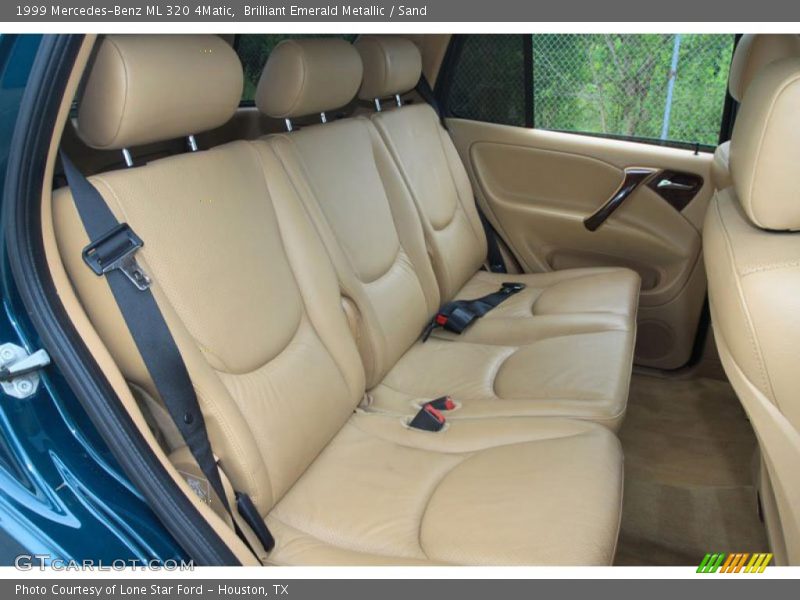 Brilliant Emerald Metallic / Sand 1999 Mercedes-Benz ML 320 4Matic