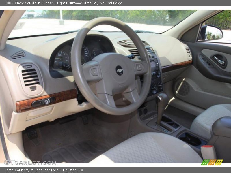 Light Driftwood Metallic / Neutral Beige 2005 Chevrolet Malibu Sedan