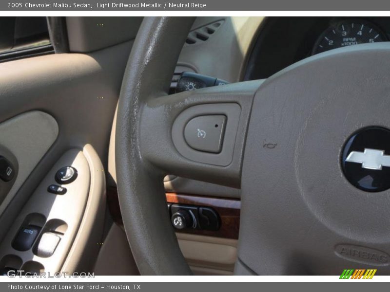 Light Driftwood Metallic / Neutral Beige 2005 Chevrolet Malibu Sedan