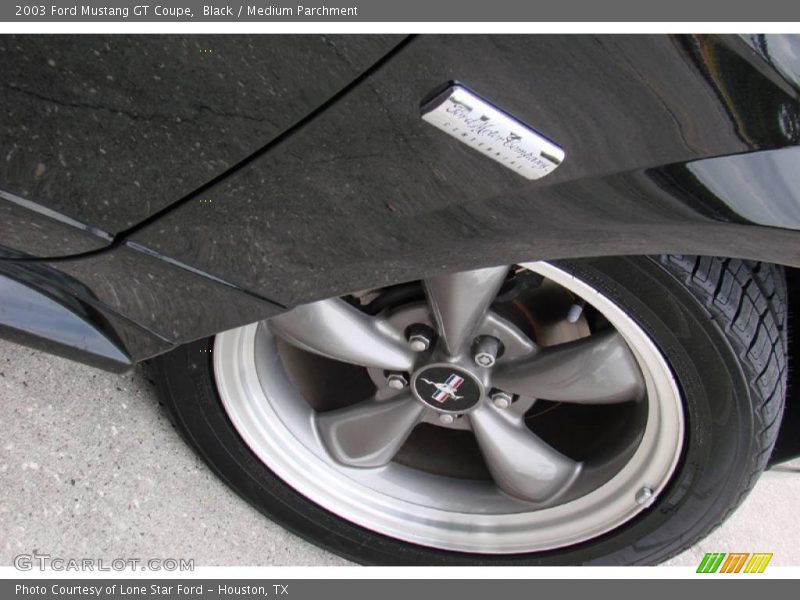 Black / Medium Parchment 2003 Ford Mustang GT Coupe