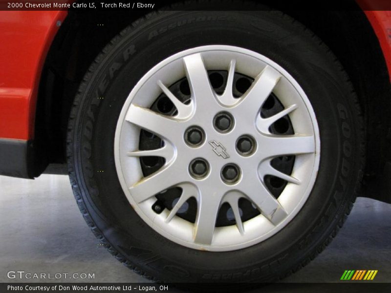 Torch Red / Ebony 2000 Chevrolet Monte Carlo LS