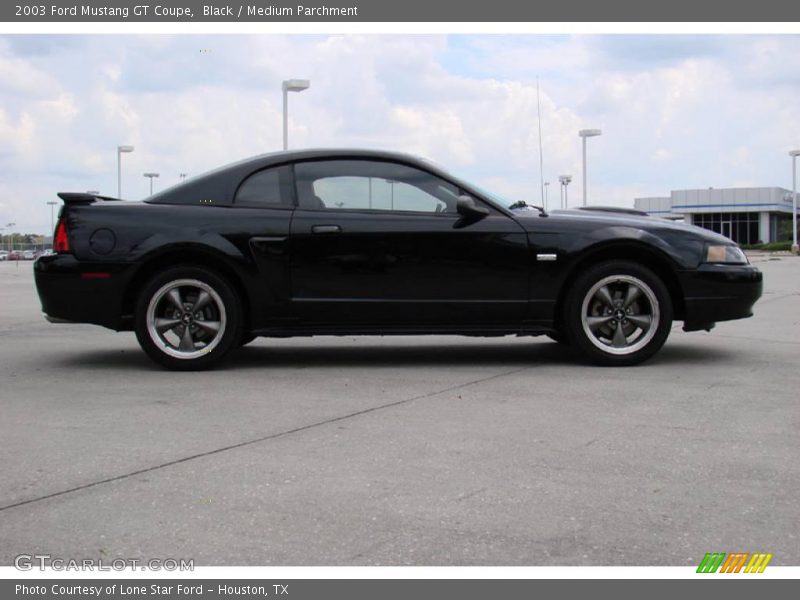 Black / Medium Parchment 2003 Ford Mustang GT Coupe
