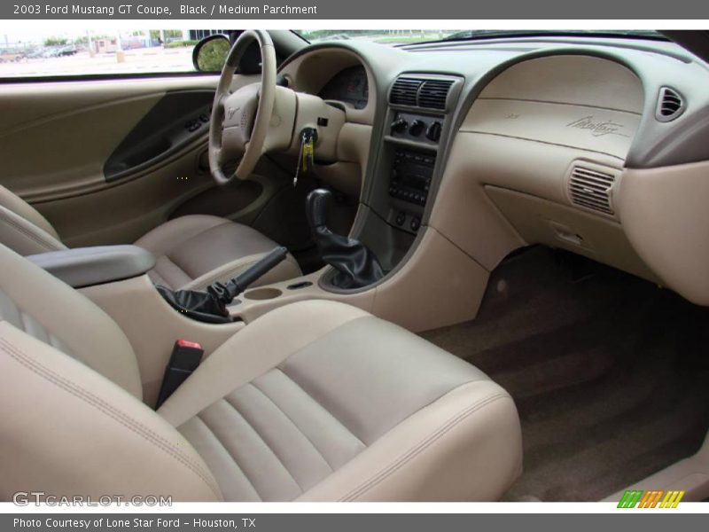 Black / Medium Parchment 2003 Ford Mustang GT Coupe