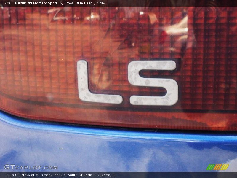 Royal Blue Pearl / Gray 2001 Mitsubishi Montero Sport LS