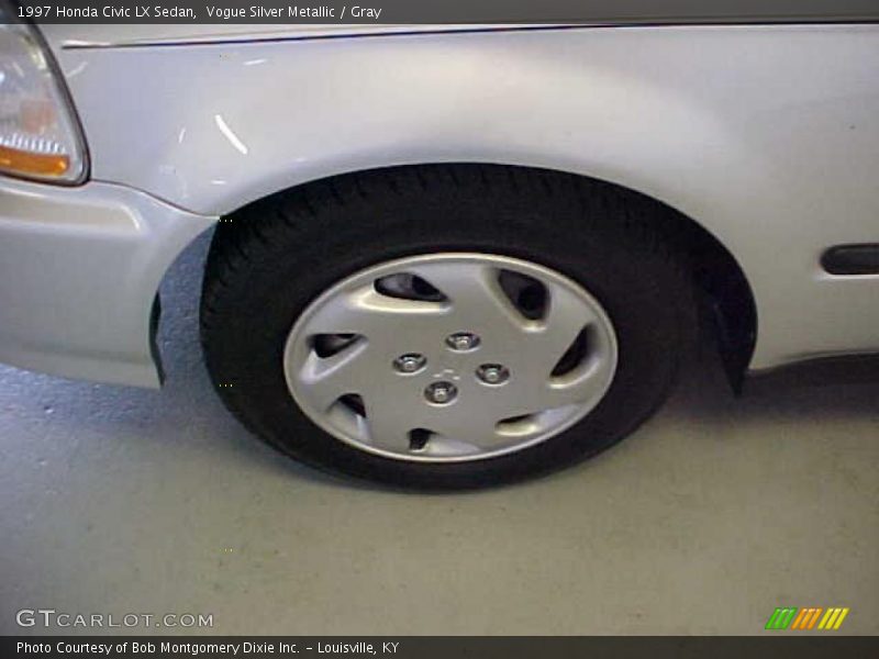 Vogue Silver Metallic / Gray 1997 Honda Civic LX Sedan