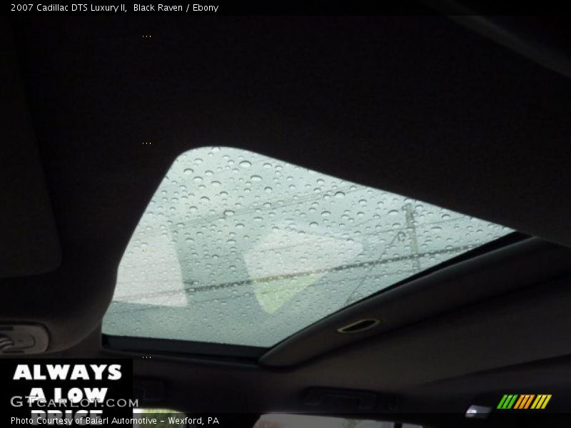 Black Raven / Ebony 2007 Cadillac DTS Luxury II
