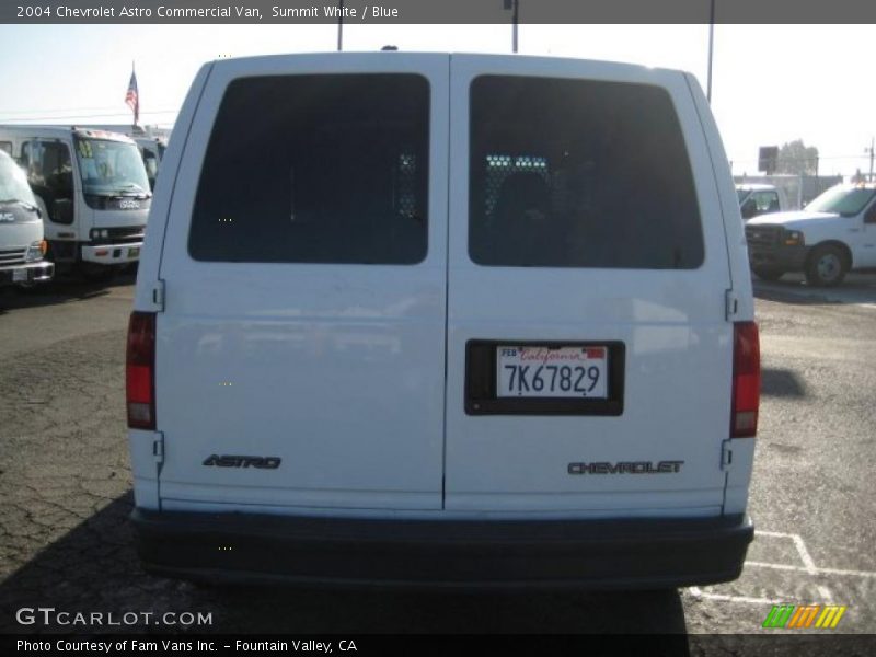 Summit White / Blue 2004 Chevrolet Astro Commercial Van